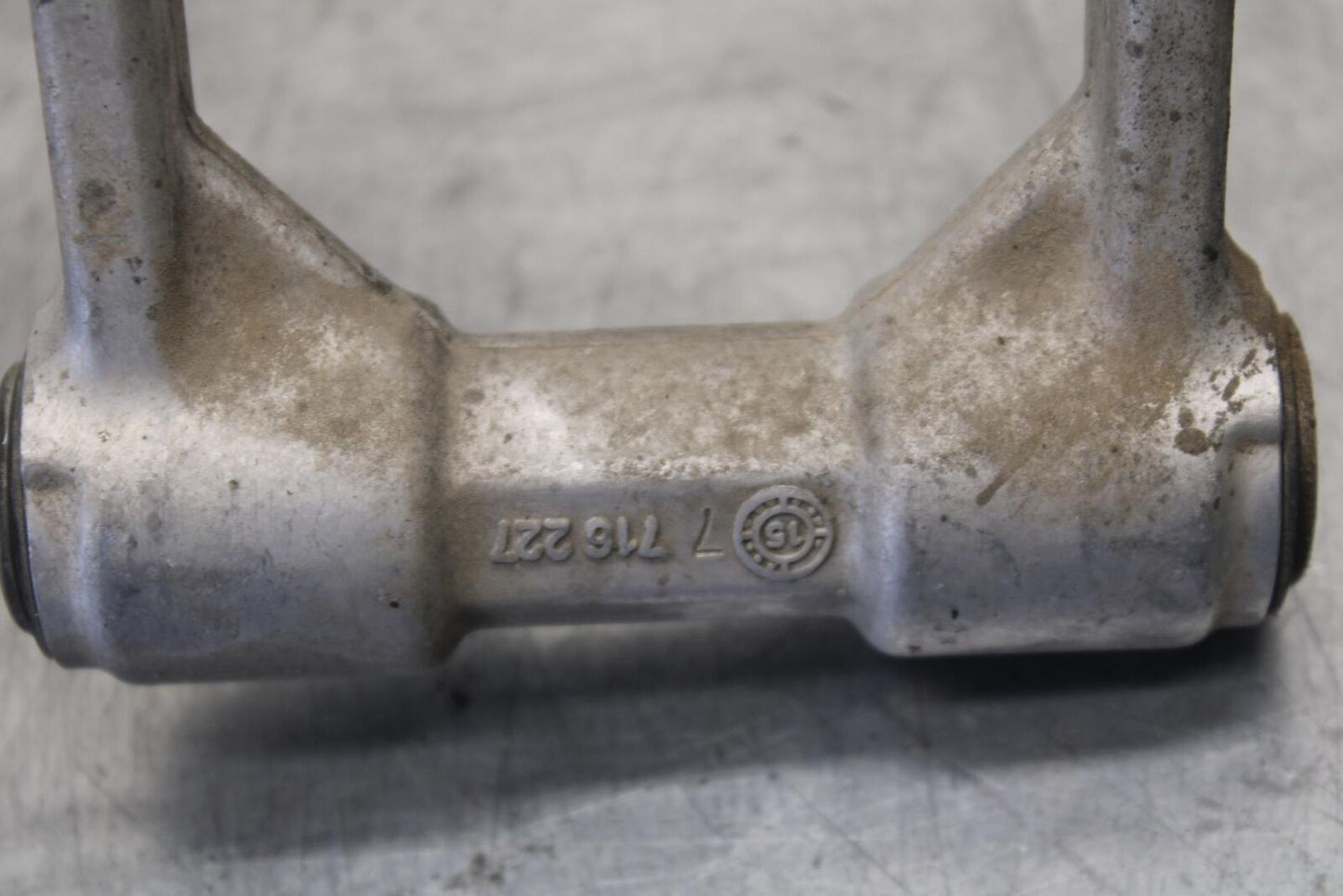 2016 BMW S1000R ABS REAR DOGBONE SHOCK LINKAGE LINK BB604