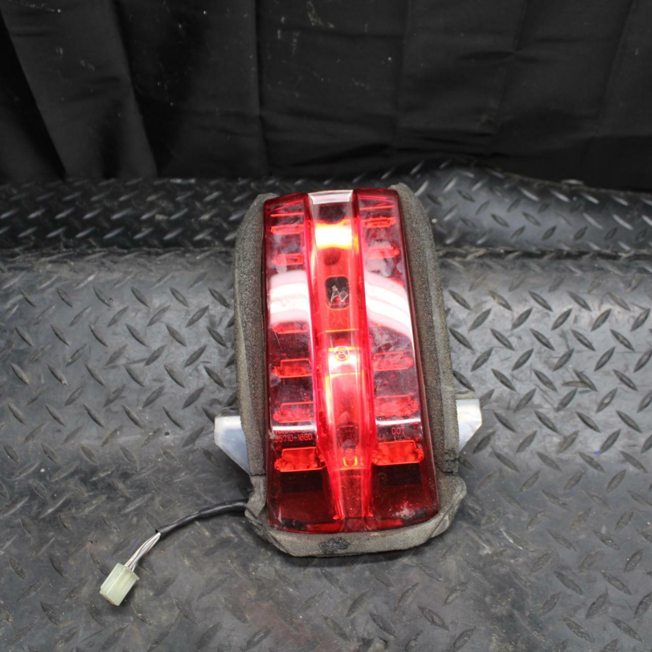 03 SUZUKI SV650S REAR TAIL TAILLIGHT BACK BRAKE LIGHT BB219