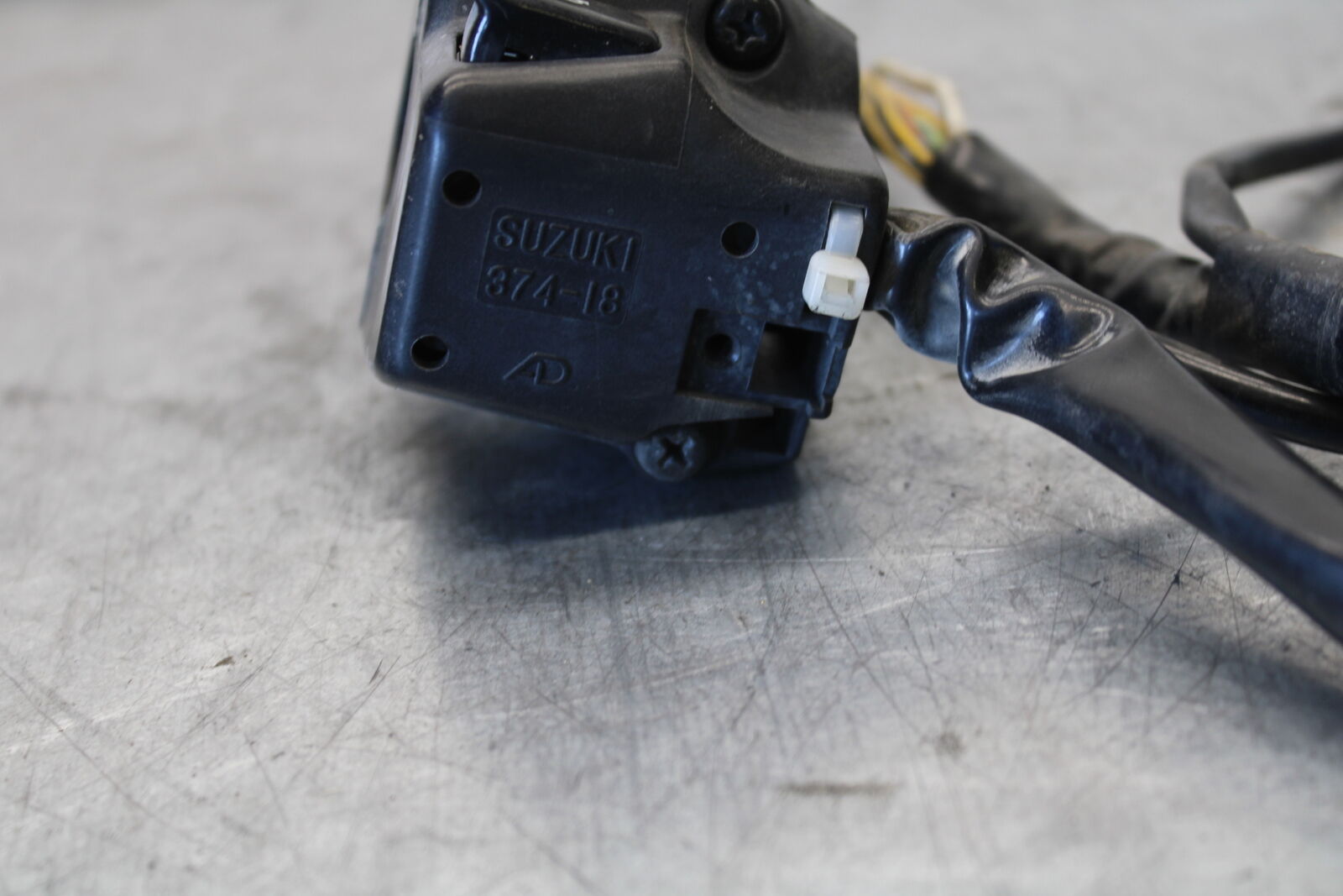 03-07 SUZUKI SV1000S LEFT CLIP ON HANDLE HORN SIGNALS SWITCH SWITCHES BB657