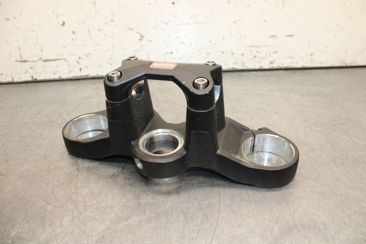21-24 APRILIA TUONO 660 FACTORY FORKS UPPER TRIPLE TREE CLAMP BB733