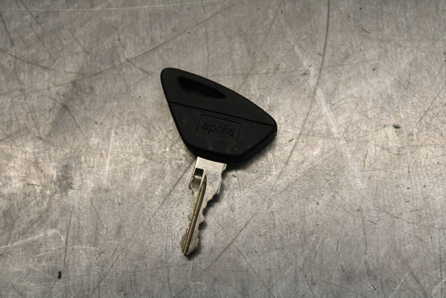 21-24 APRILIA TUONO 660 FACTORY IGNITION LOCK KEY SET W/ GAS CAP AND ECU BB733