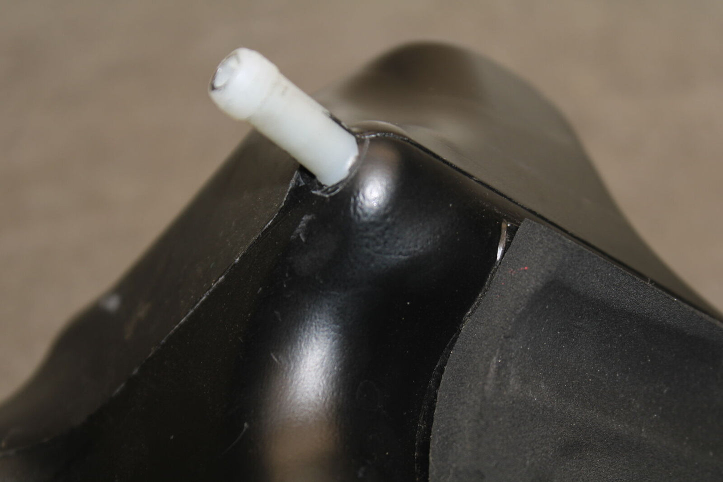 09-11 DUCATI STREETFIGHTER COOLANT WATER TANK RESERVOIR BOTTLE BB705