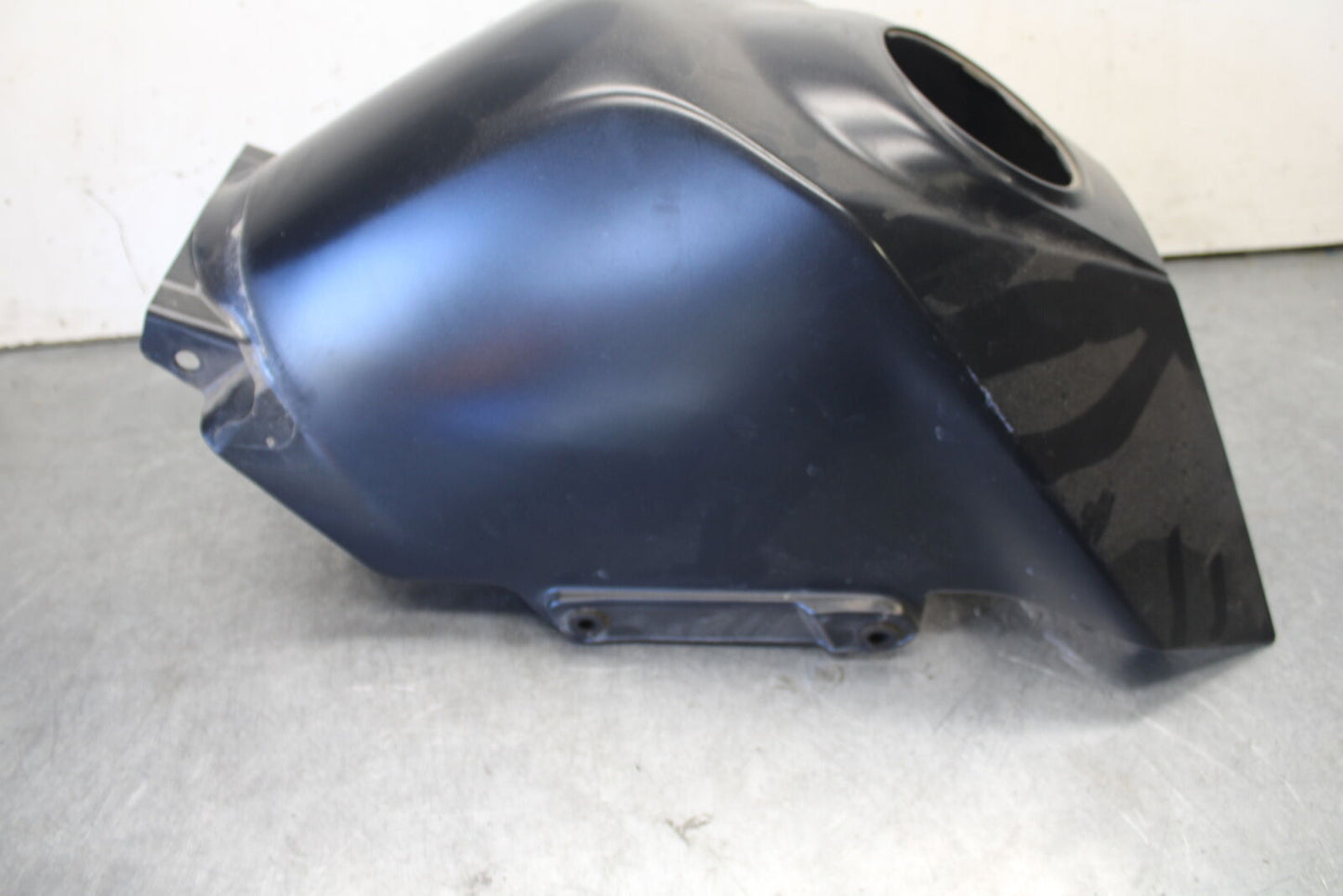2016 KTM 390 RC GAS TANK FUEL CELL COVER FAIRING COWL BB648