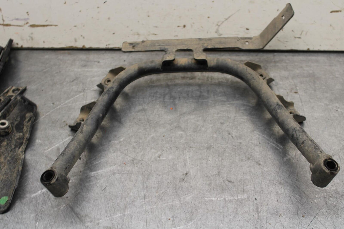 21-23 KTM 890 ADVENTURE ASSORTED MOUNTS AND BRACKETS BB629