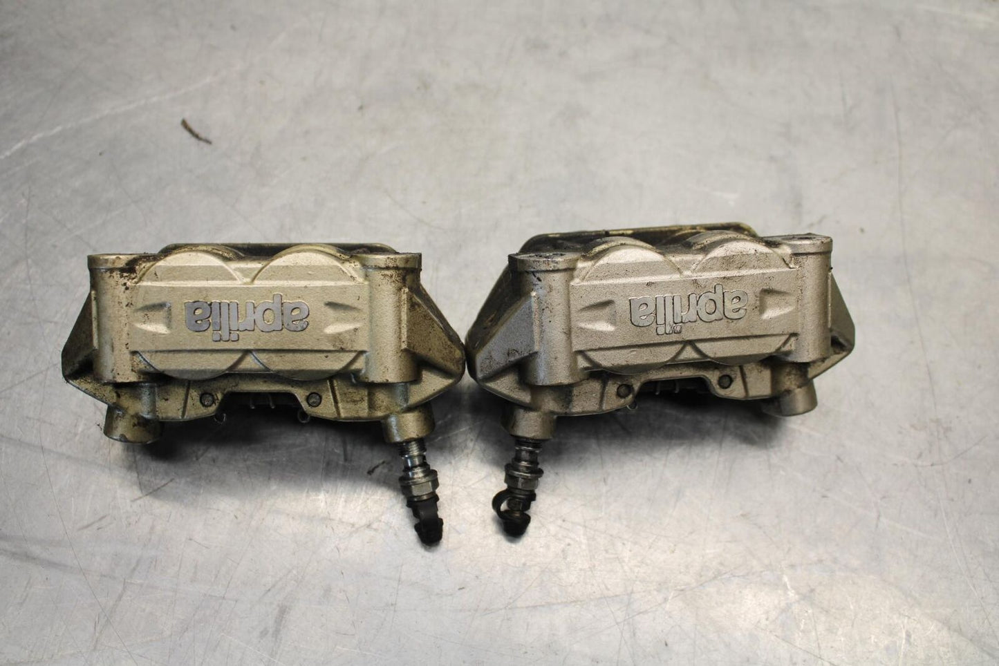 2008 Aprilia Shiver 750 SL750 RIGHT LEFT FRONT BRAKE CALIPER SET CALIPERS BB551