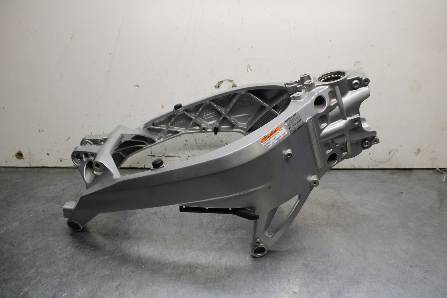 21-24 APRILIA TUONO 660 FACTORY FRAME CHASSIS BB733