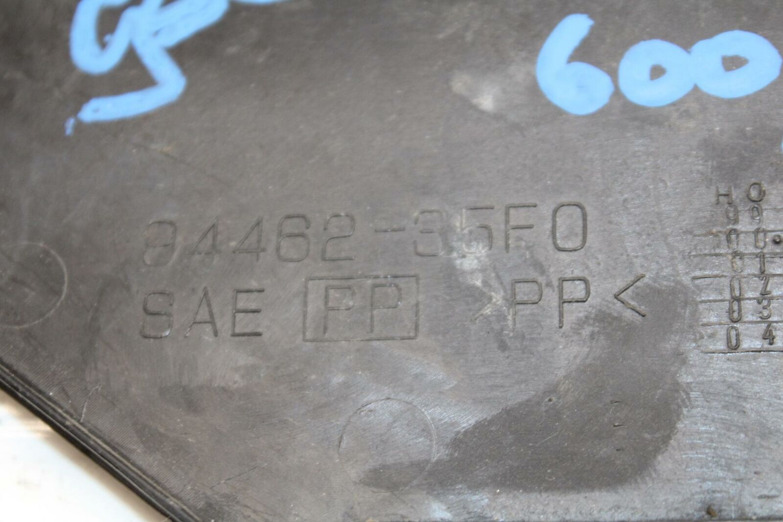 02-03 SUZUKI GSXR750 LEFT INNER FAIRING COWL PANEL TRIM  BB26