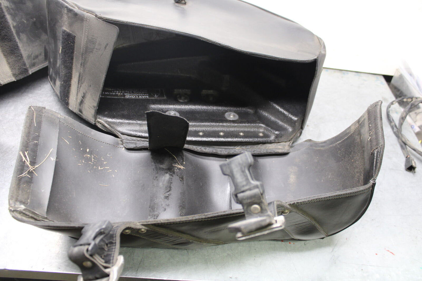14-16 TRIUMPH AMERICA LT SIDE CARGO LUGGAGE SADDLEBAG BAG COMPARTMENT BB720