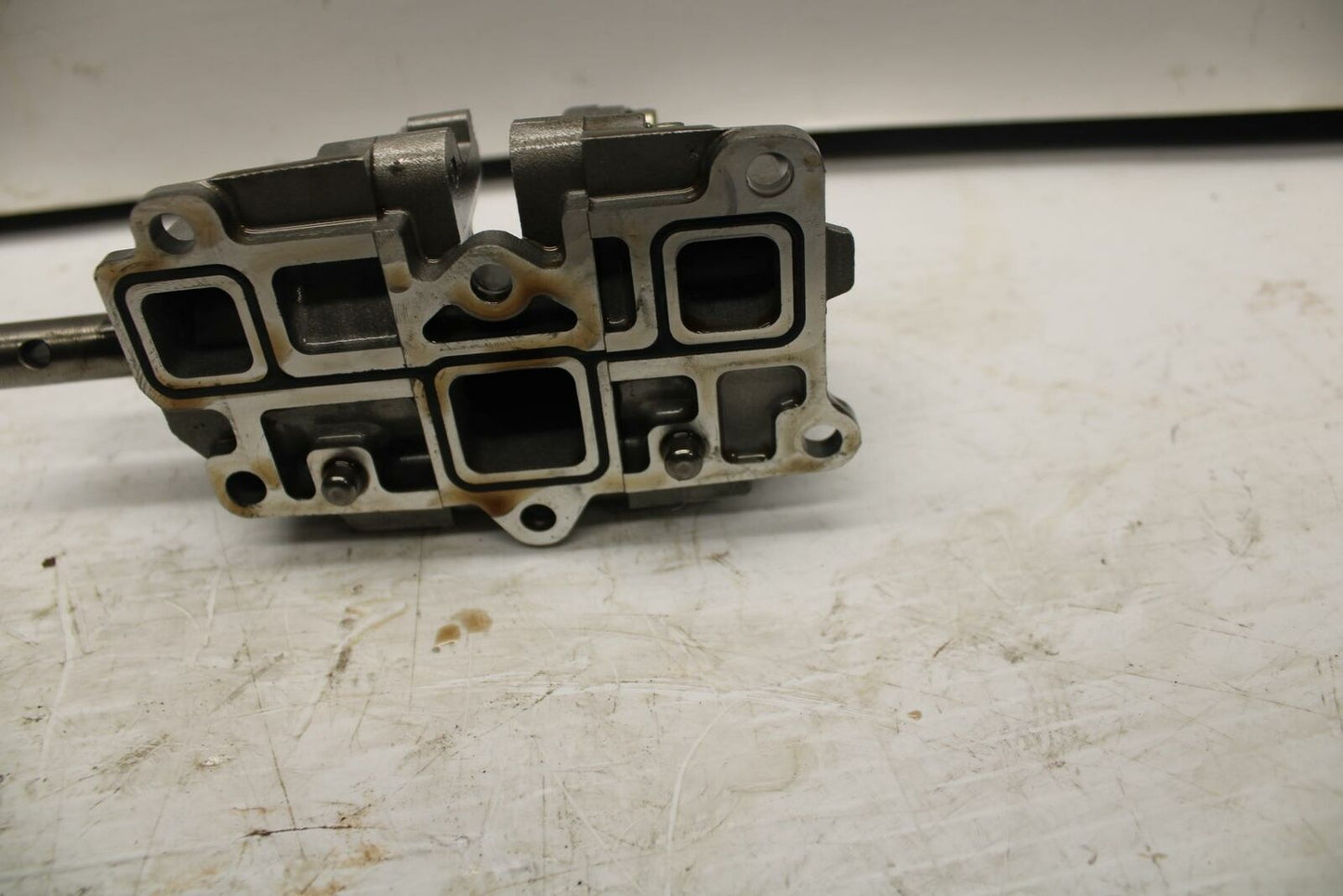 10-11 APRILIA RSV4 ENGINE MOTOR OIL PUMP BB268