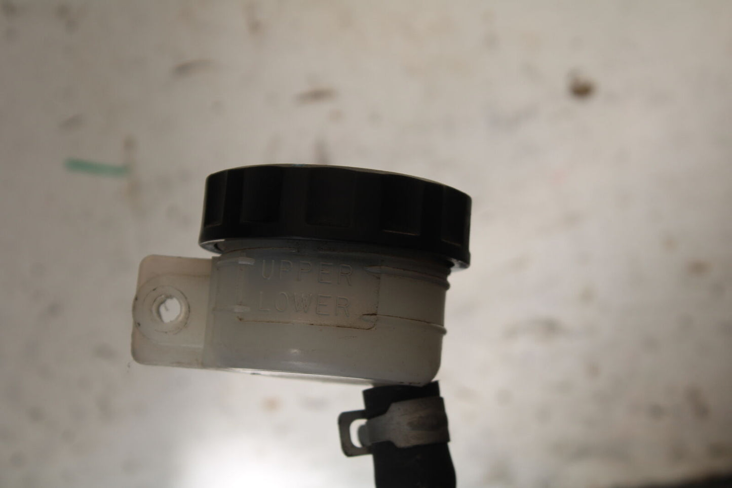 01-06 TRIUMPH TIGER 955I REAR BACK BRAKE MASTER CYLINDER W RESERVOIR BB693