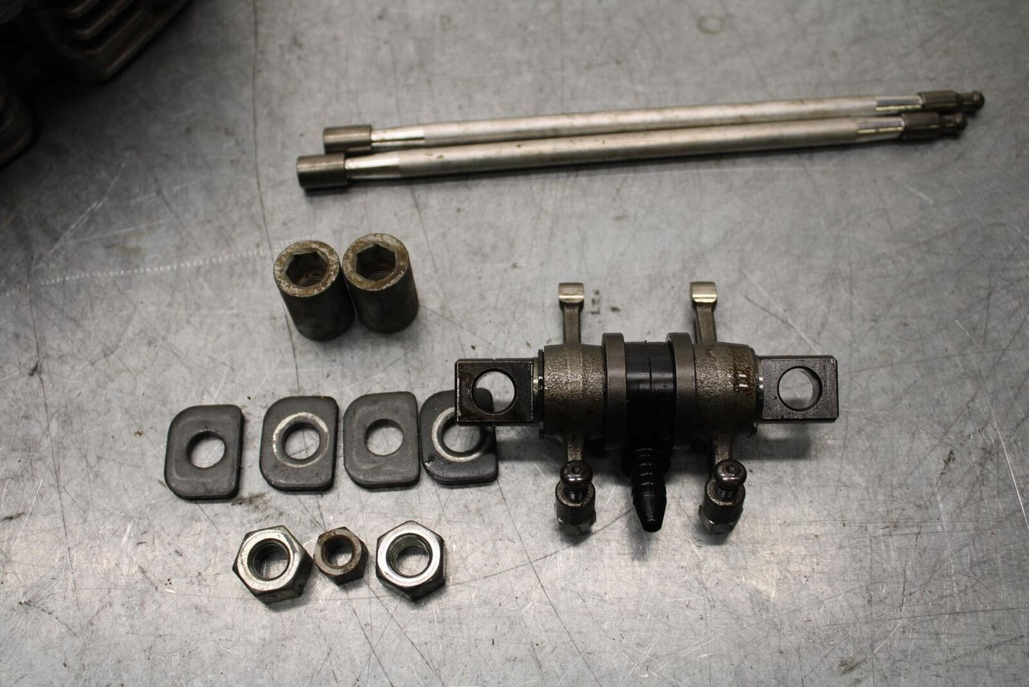 16-17 MOTO GUZZI V7 II ENGINE TOP END CYLINDER LEFT HEAD BB57