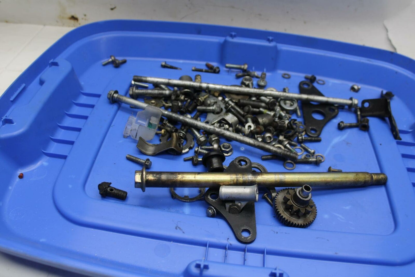 95-98 HONDA CBR600F3 HARDWARE BB18