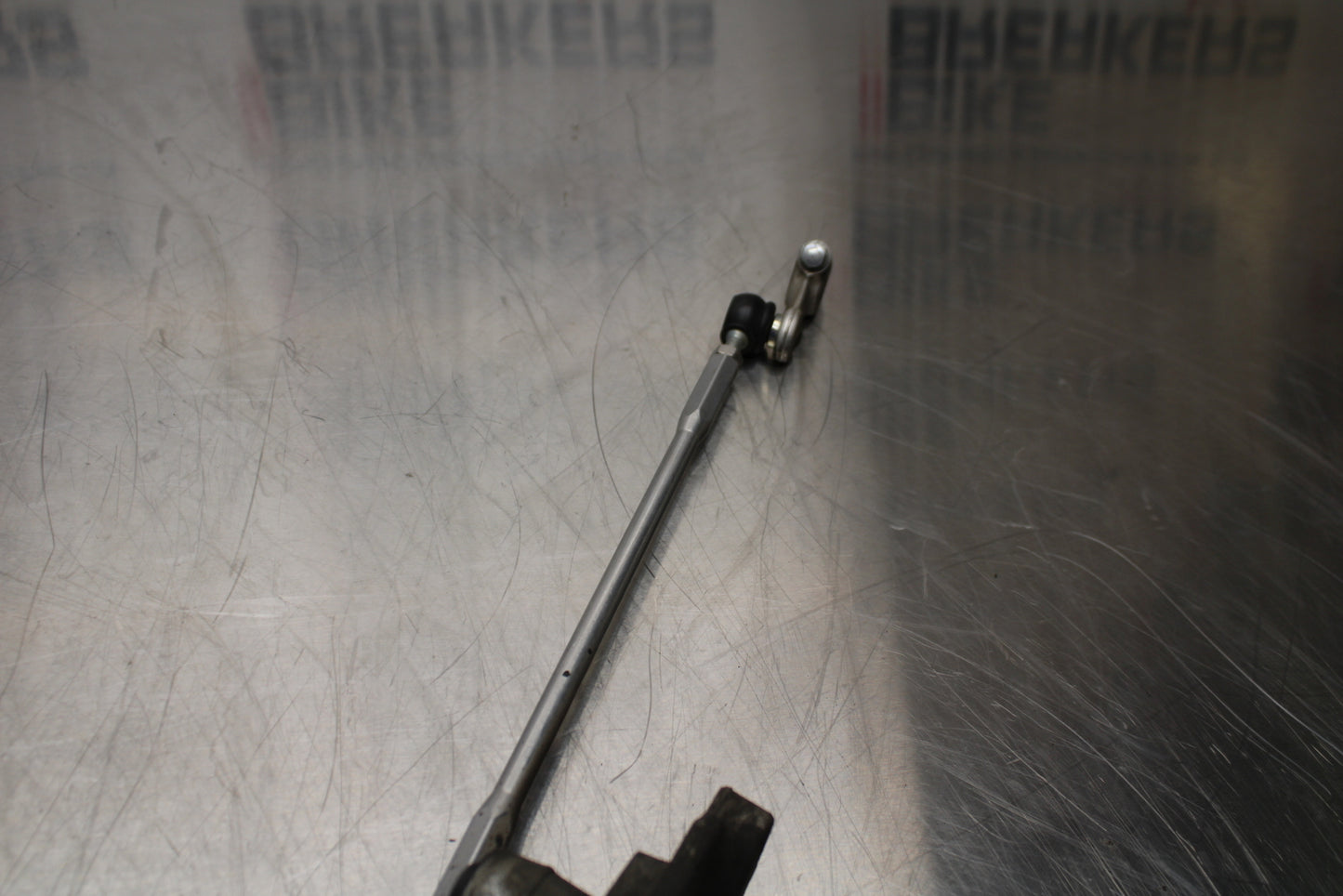 11 SUZUKI GSXR1000 SHIFTER LINKAGE SHIFT LINK PEDAL BB142