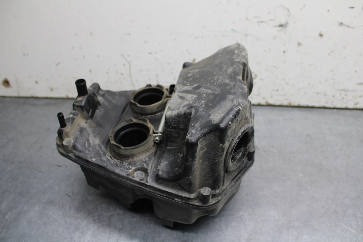 16-17 KAWASAKI VULCAN S 650 EN650 ABS AIRBOX AIR INTAKE FILTER BOX BB731