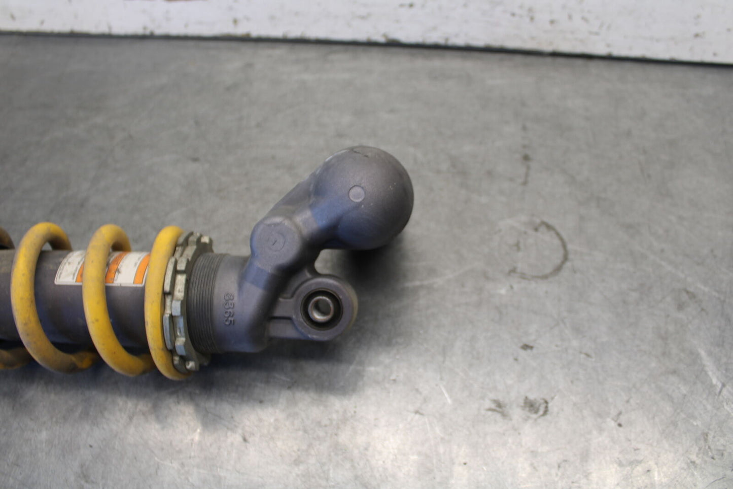 04 SUZUKI GSXR600 REAR BACK SHOCK ABSORBER SUSPENSION 62100-29G10-163 BB676