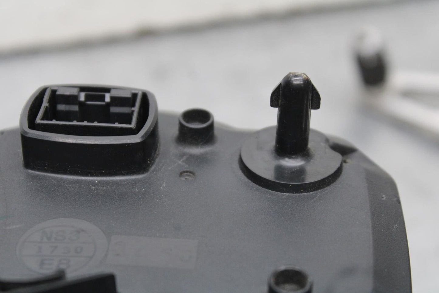 01-03 SUZUKI GSXR600 SPEEDO TACH GAUGES DISPLAY SPEEDOMETER TACHOMETER BB639