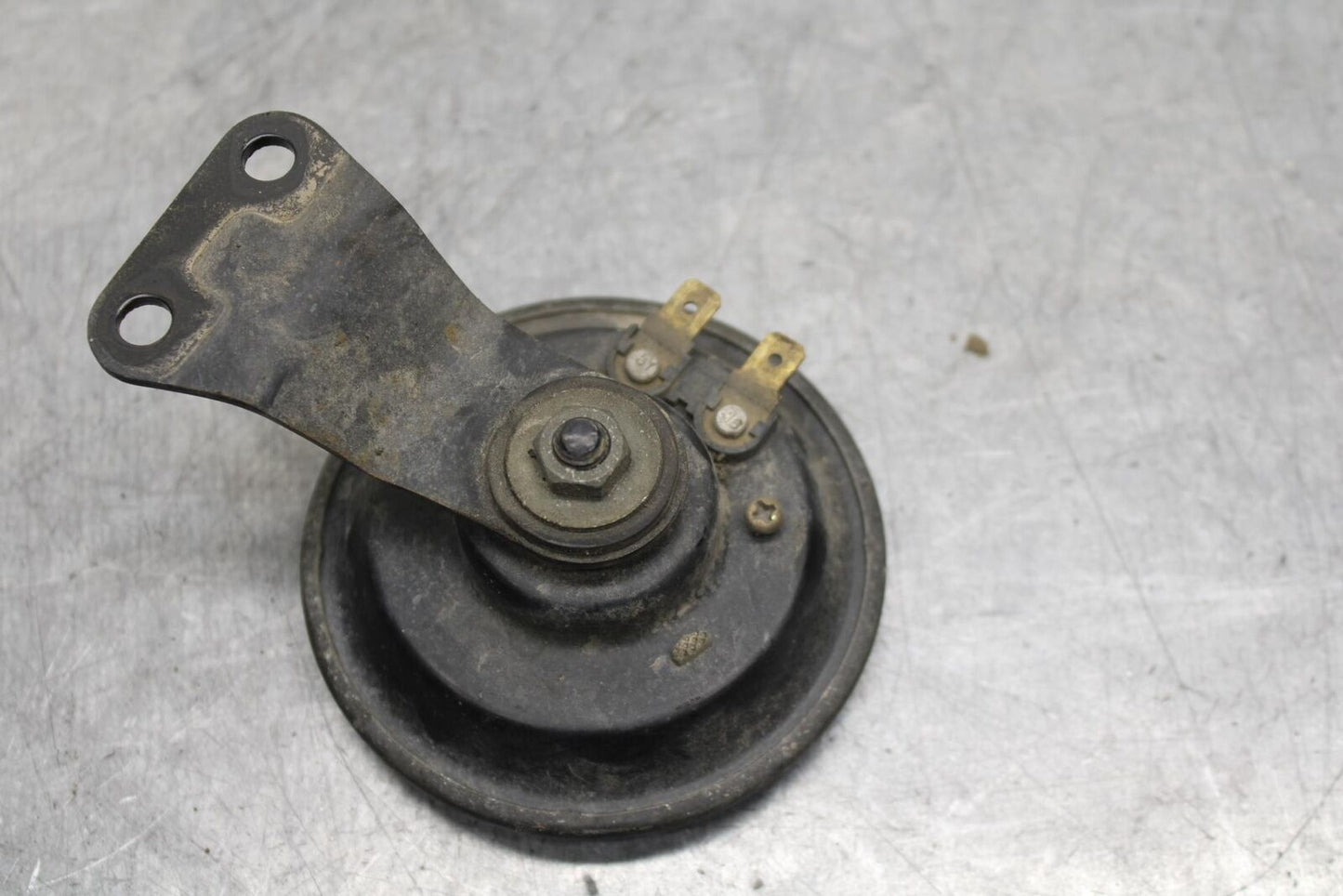 93-07 YAMAHA VMAX 1200 HORN SIGNAL BB634