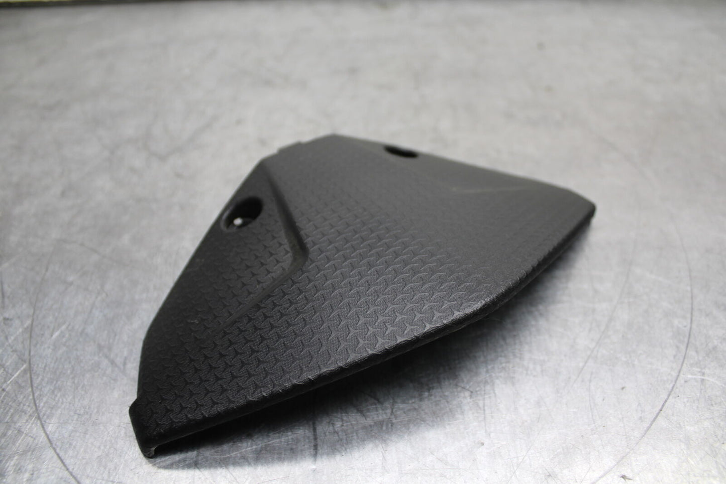 21-24 APRILIA TUONO 660 FACTORY SPEEDO CLUSTER TRIM COVER BB733