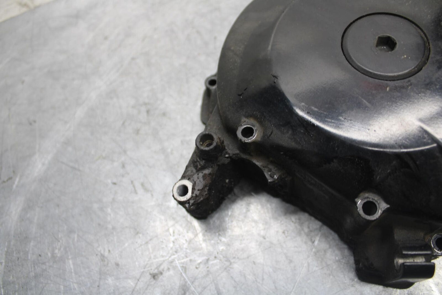1998 Suzuki TL1000S STATOR MAGNETO ALTERNATOR GENERATOR COVER BB508