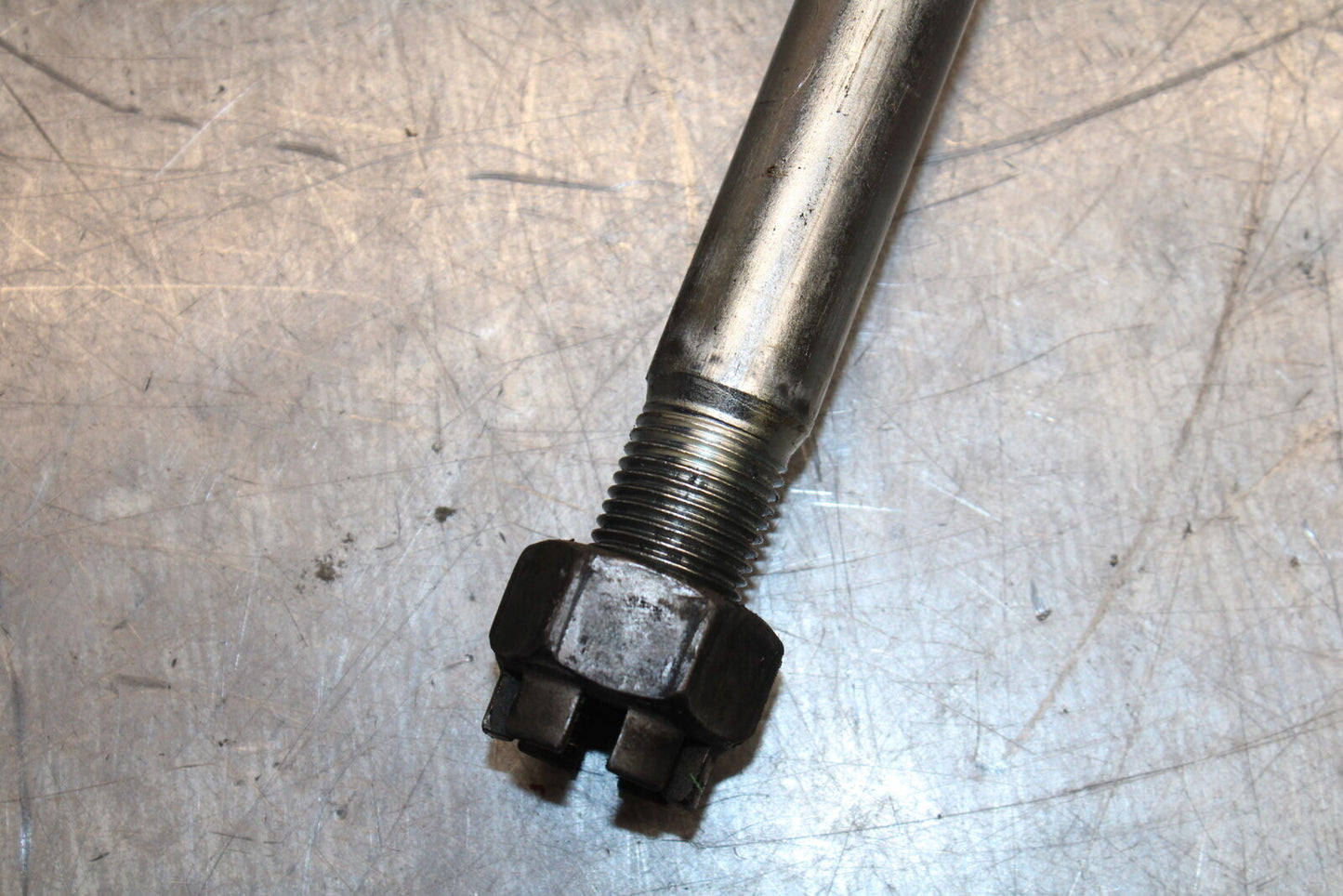 19-22 KAWASAKI Z400 FRONT WHEEL RIM AXLE PIVOT BOLT BB738