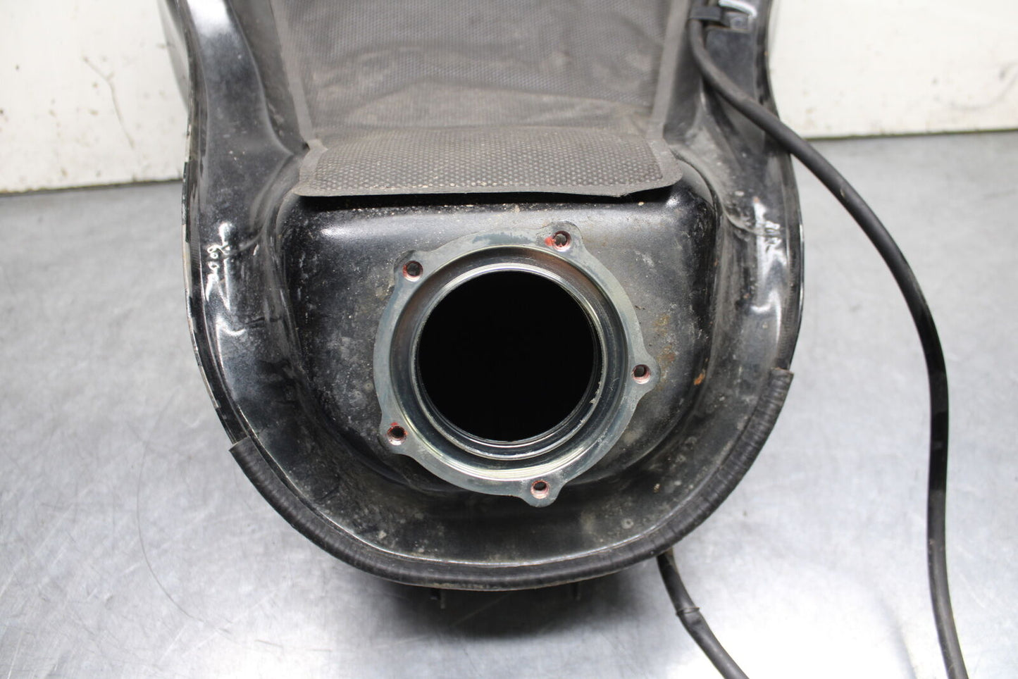 12-13 KAWASAKI Z1000 GAS TANK FUEL CELL PETROL RESERVOIR BB743