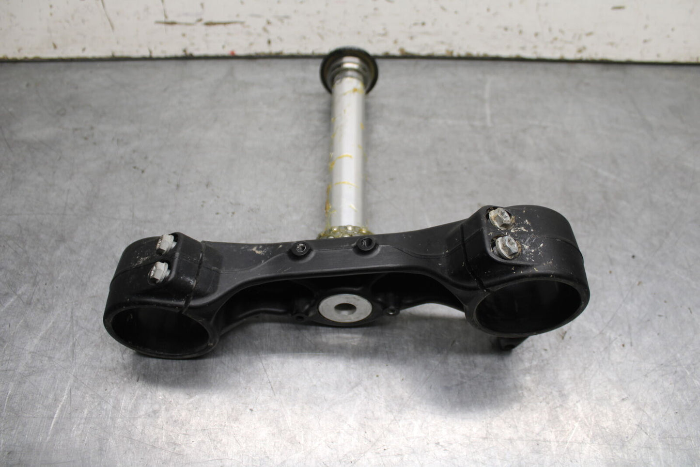 21-24 KTM 890 ADVENTURE R FRONT FORKS CLAMP LOWER TRIPLE TREE STEM BB723