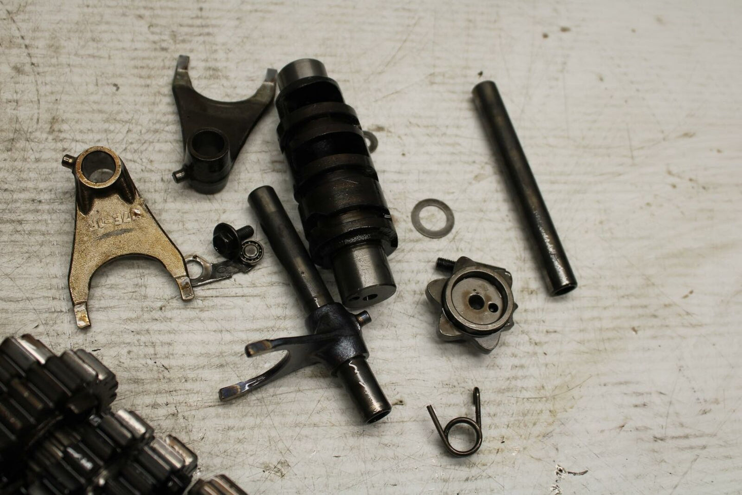 03-05 SUZUKI SV1000 ENGINE MOTOR TRANSMISSION TRANNY GEARS BB296