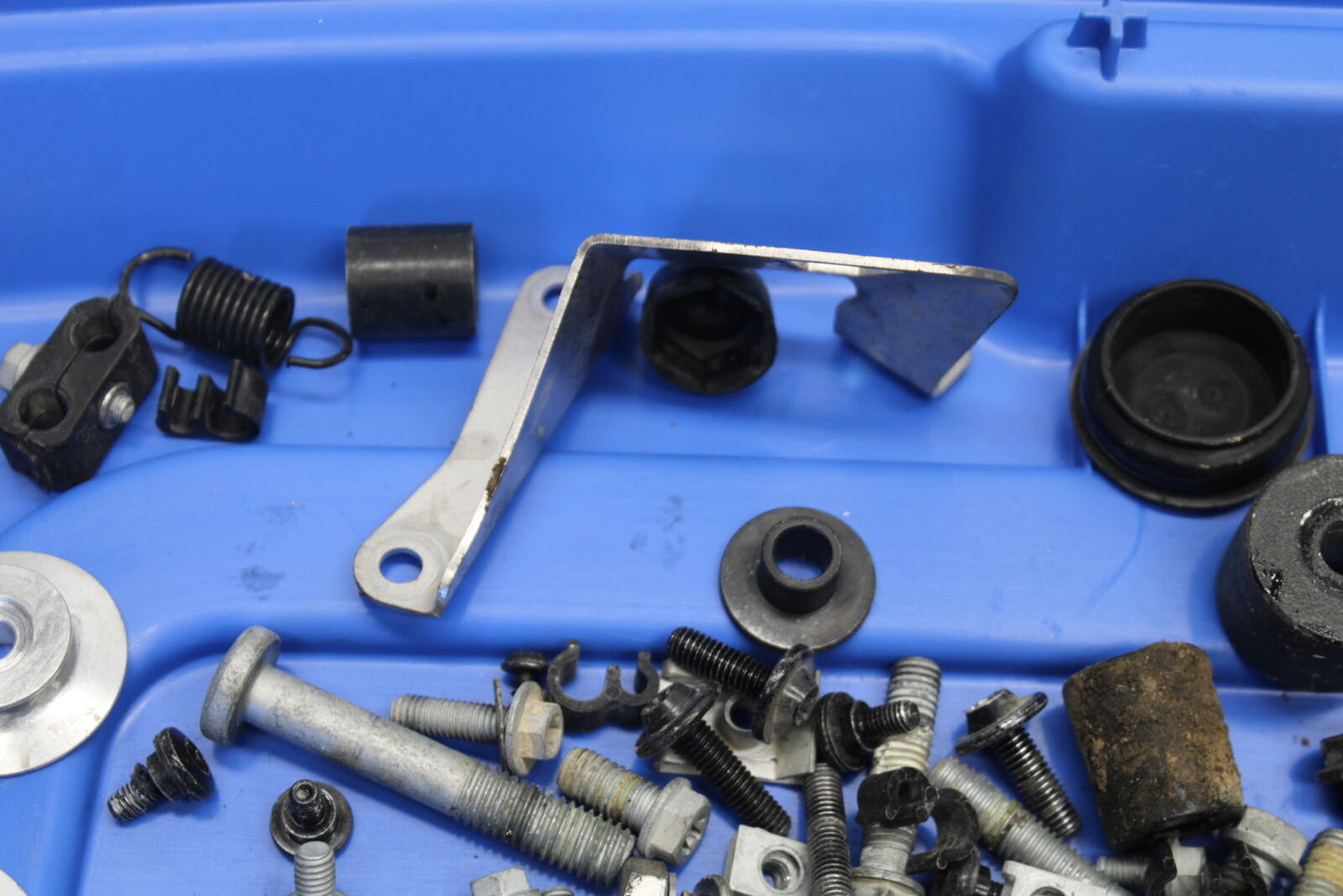 21-24 KTM 890 ADVENTURE R MOUNTING BOLTS HARDWARE MOTOR SCREWS BB723