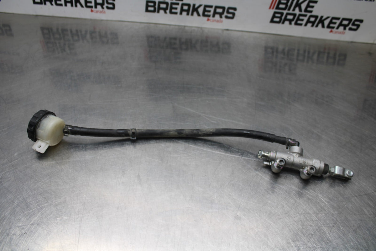 13 KAWASAKI NINJA 650 EX650F ABS REAR BRAKE MASTER CYLINDER W RESERVOIR BB828