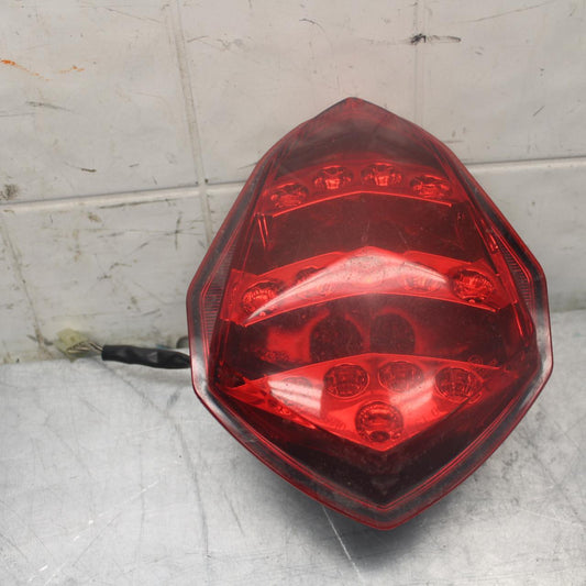 03-04 SUZUKI GSXR1000 REAR TAIL TAILLIGHT BACK BRAKE LIGHT 35710-18G31 BB459