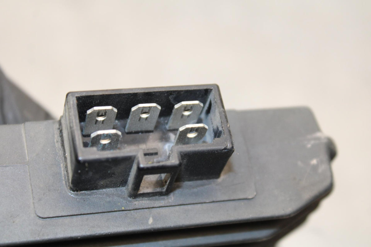 05 YAMAHA YZF R6S RECTIFIER VOLTAGE REGULATOR BB600