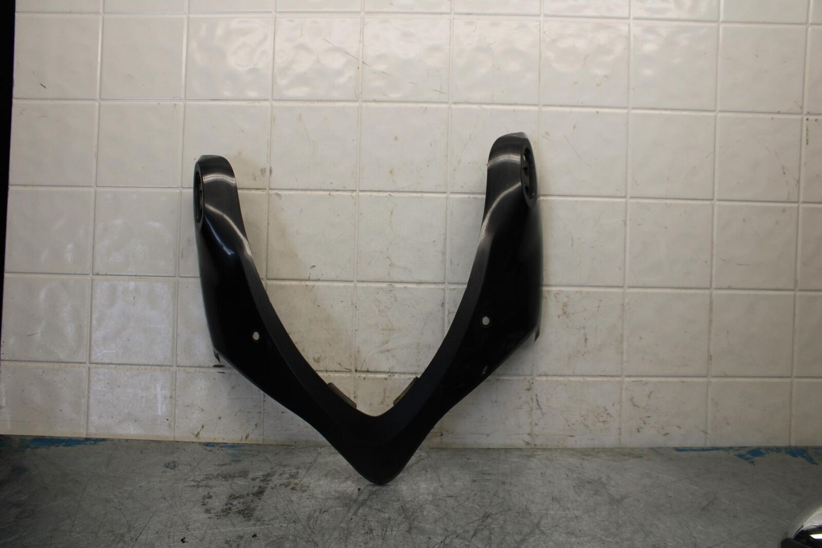 01-05 SUZUKI BANDIT 1200S GSF1200S FRONT UPPER NOSE FAIRING COWL SHROUD BB428