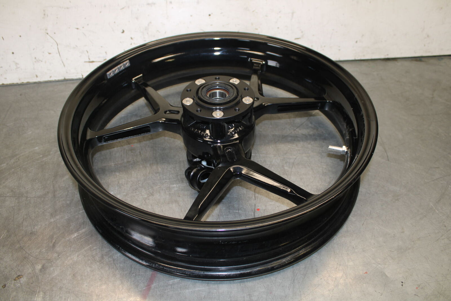 12-15 DUCATI 1199 PANIGALE AFTERMARKET FRONT WHEEL FRONT RIM BB705