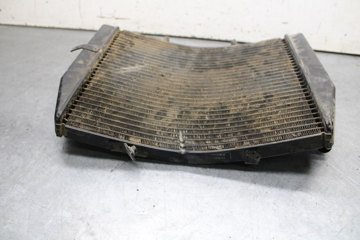09-11 TRIUMPH DAYTONA 675 ENGINE RADIATOR MOTOR COOLER COOLING RADIATER BB652
