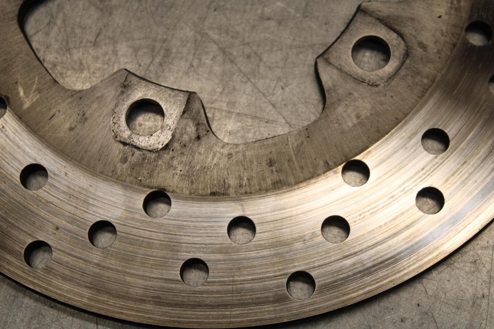 01-03 SUZUKI GSXR600 REAR ROTOR BACK BRAKE DISC 69211-33E00 BB639