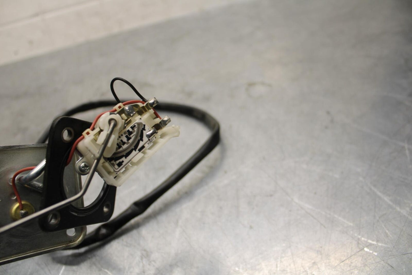 08-09 KAWASAKI NINJA ZX14R FLOAT GAS FUEL PETROL LEVEL SENDING UNIT BB73