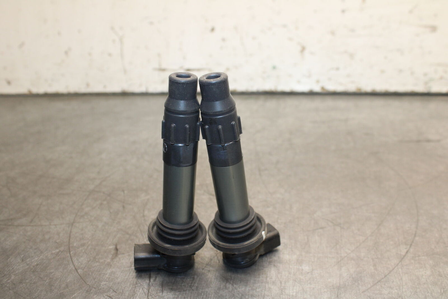 18-23 KAWASAKI NINJA 400 EX400 ABS IGNITION COILS COIL SPARK PLUG CAPS BB747