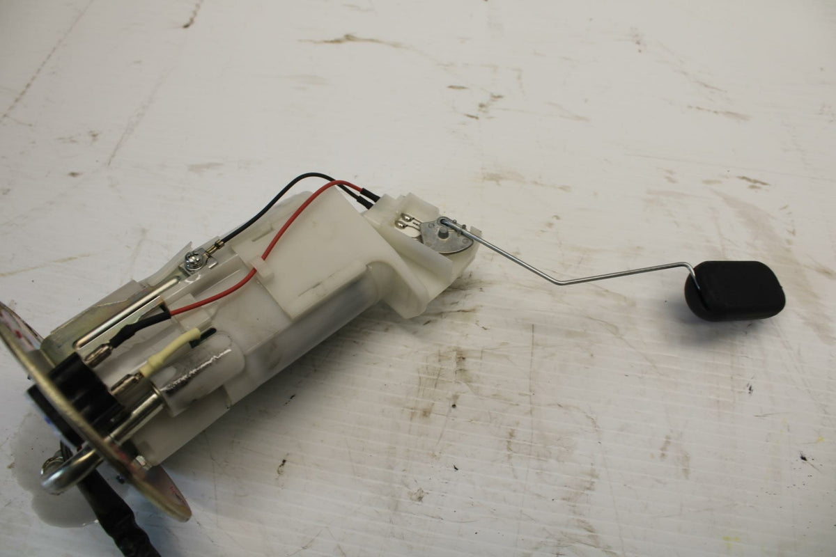 17-20 KAWASAKI NINJA 650 EX650 ABS FUEL PUMP GAS PETROL SENDER UNIT BB277