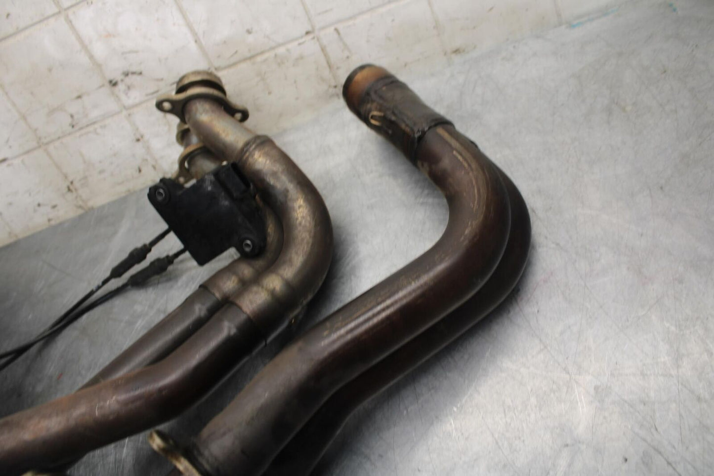 2010 Aprilia RSV1000R EXHAUST HEADER PIPES MANIFOLD BB513