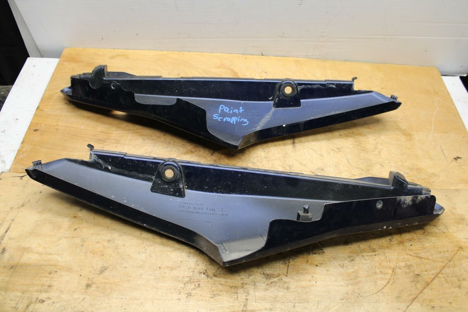 02-03 SUZUKI VSTROM 1000 REAR BACK TAIL FAIRING COWL SHROUD BB331