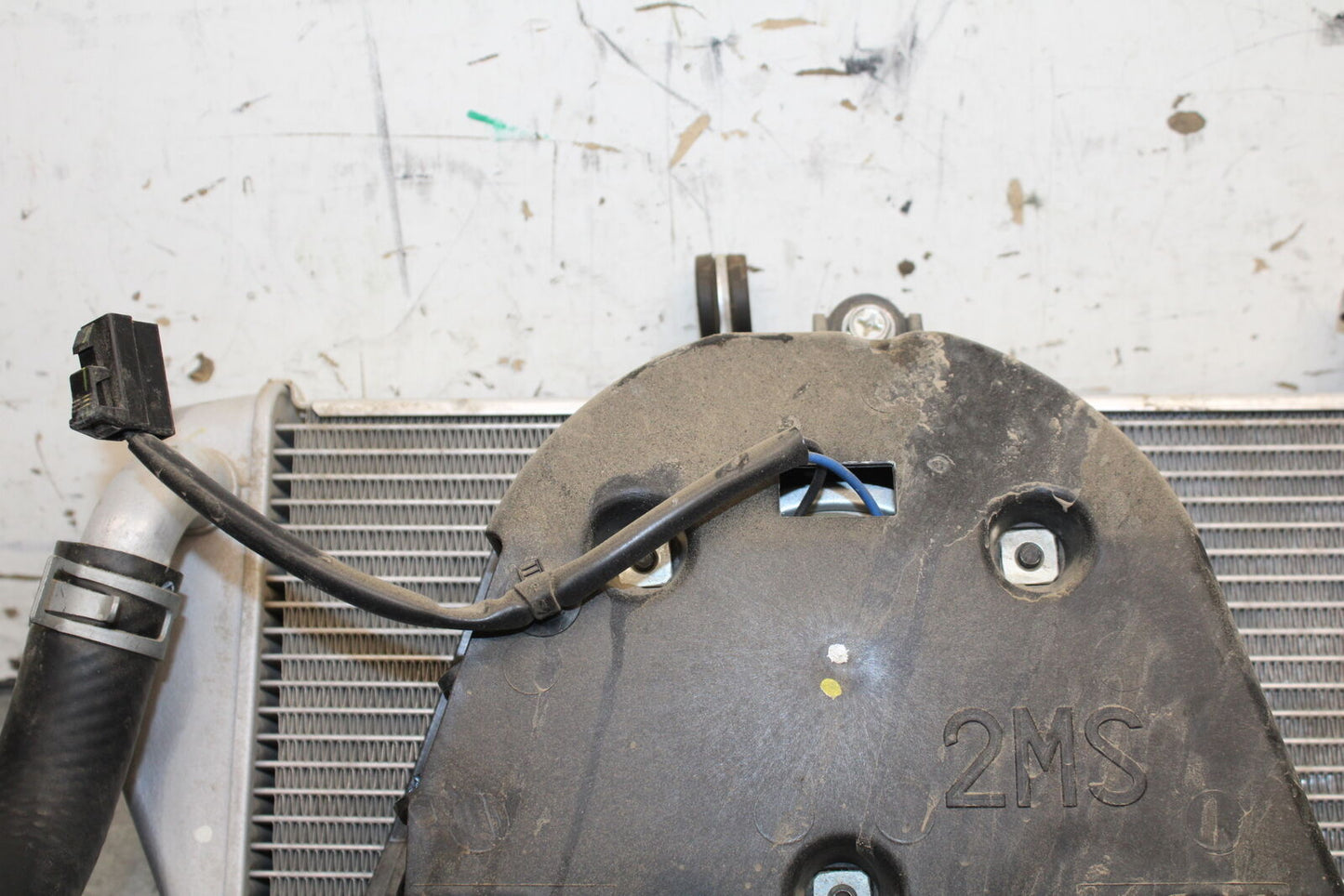19-24 YAMAHA R3 ENGINE RADIATOR MOTOR COOLER COOLING RADIATER/ W FAN BB736