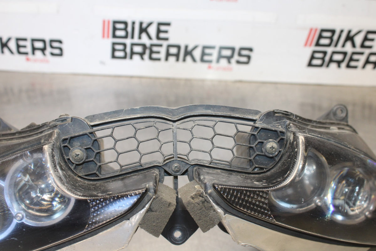 05 YAMAHA YZF R6 OEM FRONT HEADLIGHT HEAD LIGHT LAMP BB894