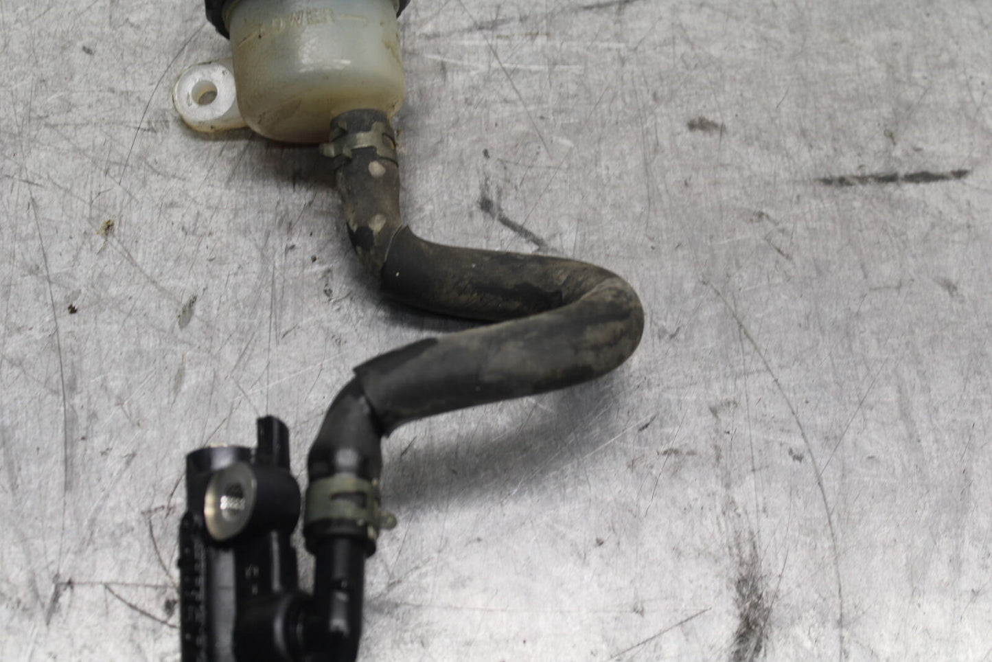 96-07 YAMAHA YZF600R REAR BACK BRAKE MASTER CYLINDER W RESERVOIR BB746