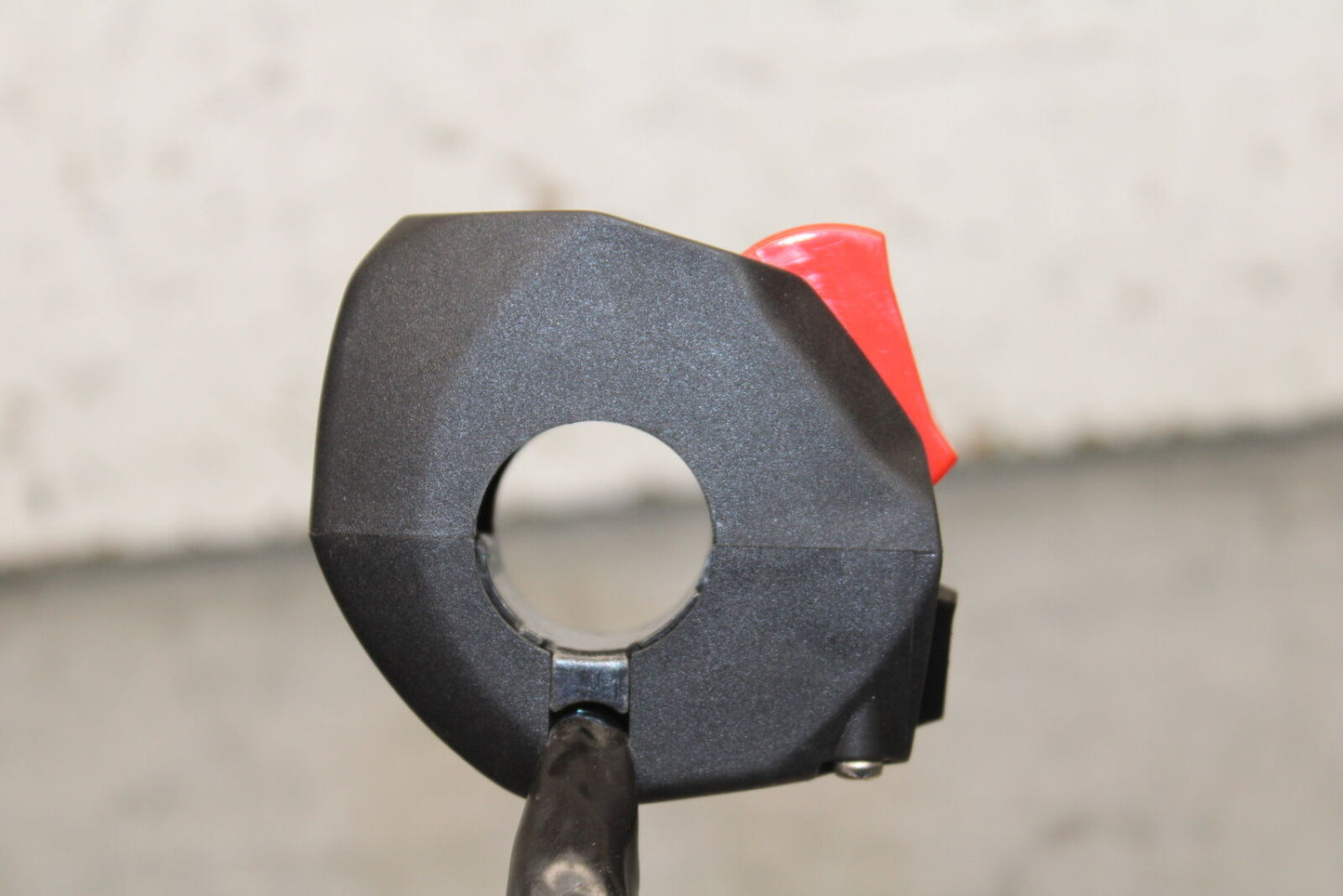 21-24 APRILIA TUONO 660 FACTORY RIGHT CLIP ON HANDLE KILL OFF START SWITCH BB733