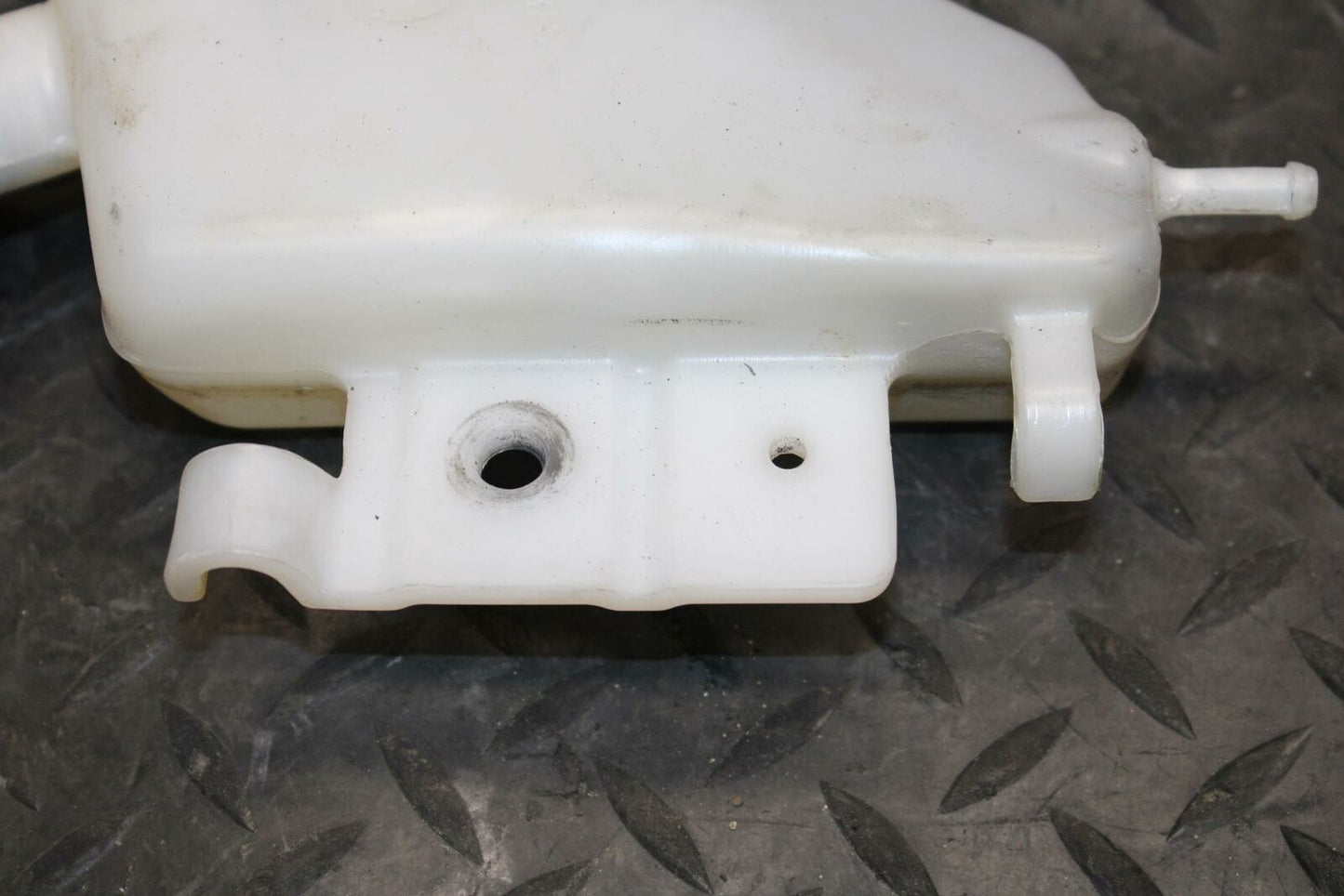 08-09 SUZUKI GSXR750 COOLANT WATER TANK RESERVOIR BOTTLE BB208