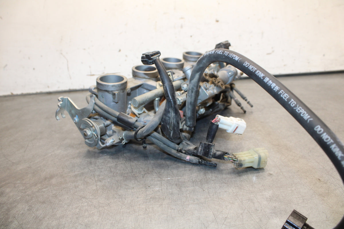 09-15 YAMAHA FZ6R MAIN FUEL INJECTORS / THROTTLE BODIES 20S-13750-00-00 BB686