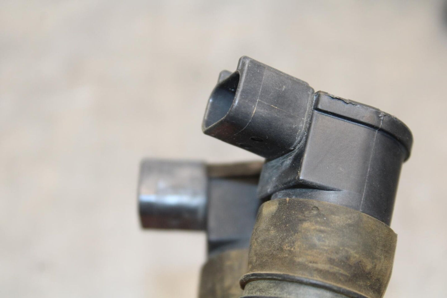 01 SUZUKI GSXR1000 IGNITION  COIL  PLUG CAPS 33410-35F00 33410-35F10 BB100 #B