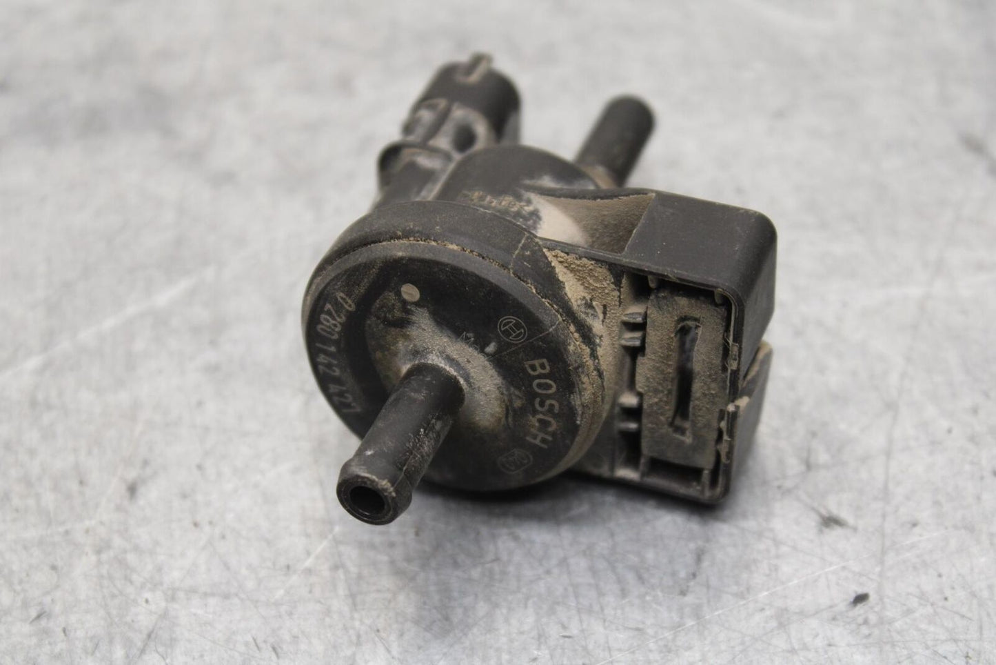 20-24 KTM 890 DUKE R FUEL TANK BREATHER VALVE SENSOR BB627