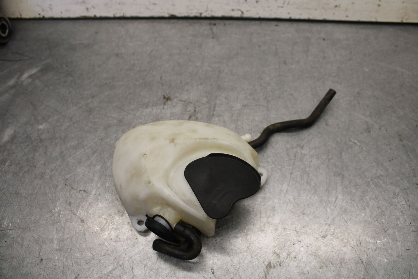 19-21 TRIUMPH SPEED TWIN 1200 COOLANT WATER TANK RESERVOIR BOTTLE T2101175 BB653