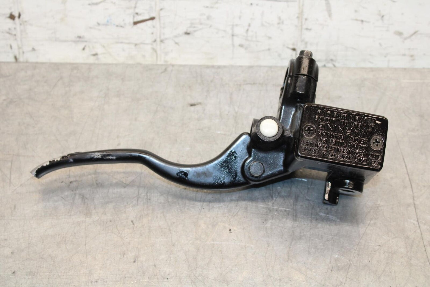 2015 Kawasaki Ninja 300 EX300 FRONT BRAKE MASTER CYLINDER w/ LEVER BB61